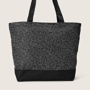 VS PINK WEEKENDER TOTE